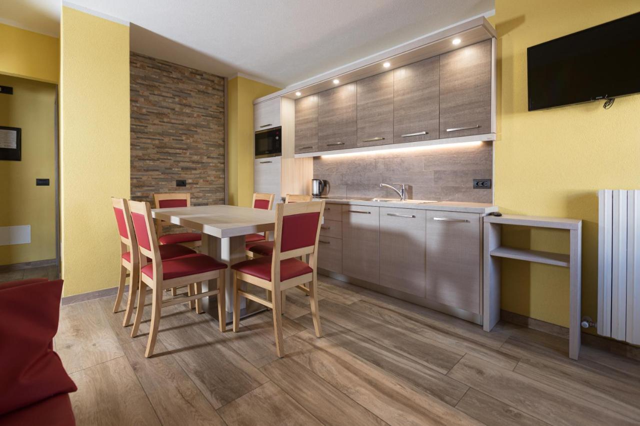 Baita Belvedere - Appartamenti Abar Livigno Exterior photo